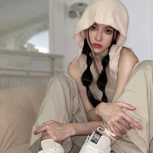 女鬼来敲门